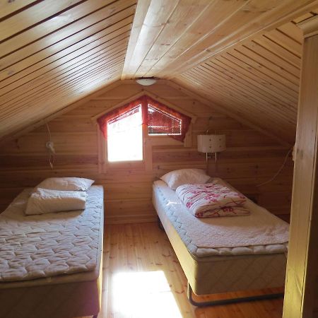Arctic Polar Holiday Village Kilpisjärvi Zewnętrze zdjęcie
