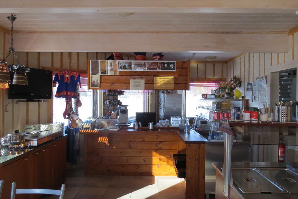 Arctic Polar Holiday Village Kilpisjärvi Zewnętrze zdjęcie